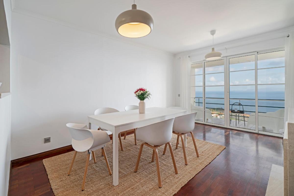 Casa Skyline by An Island Apart - Housity