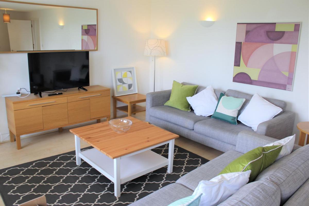 Work, Rest and Stay at Ocean Village - Housity