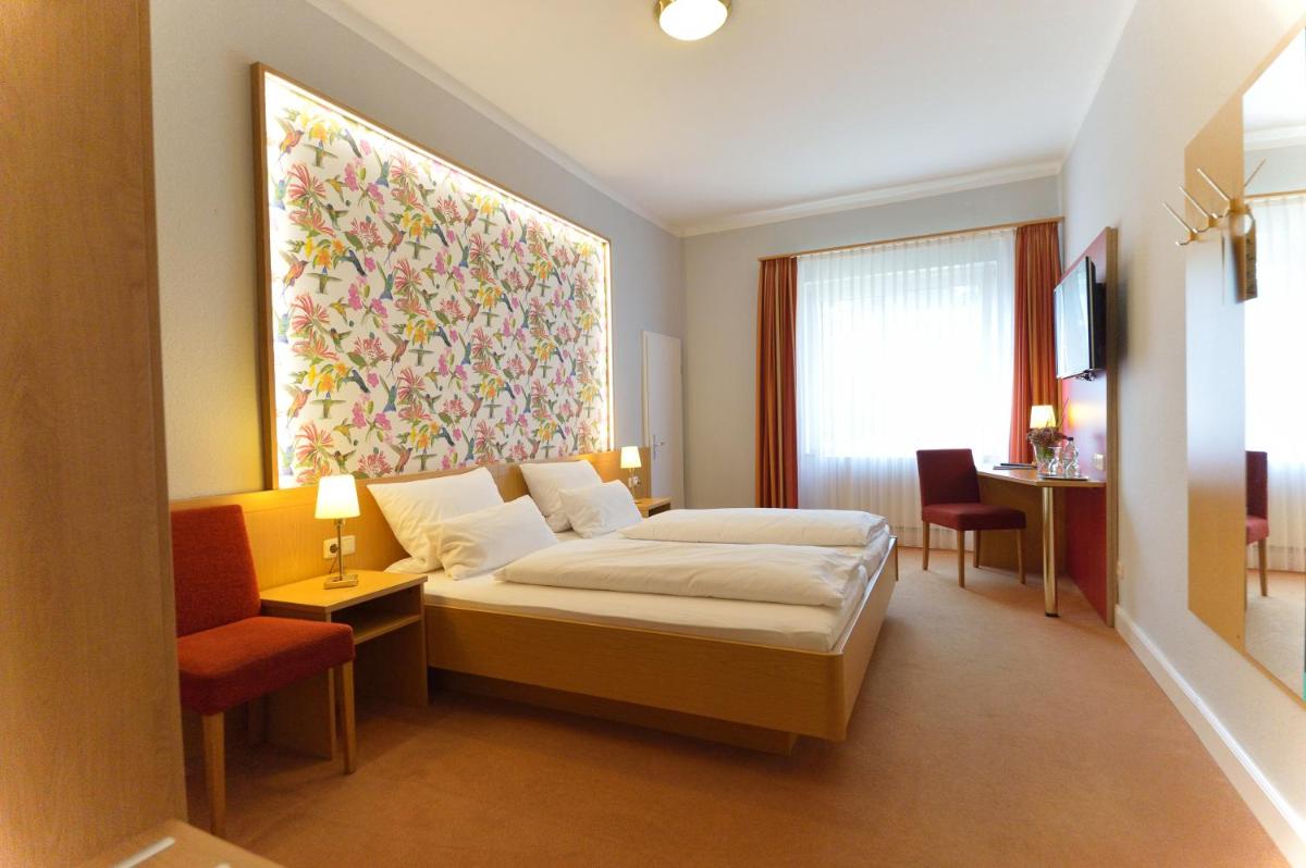 Land-gut-Hotel Allerhof - Housity