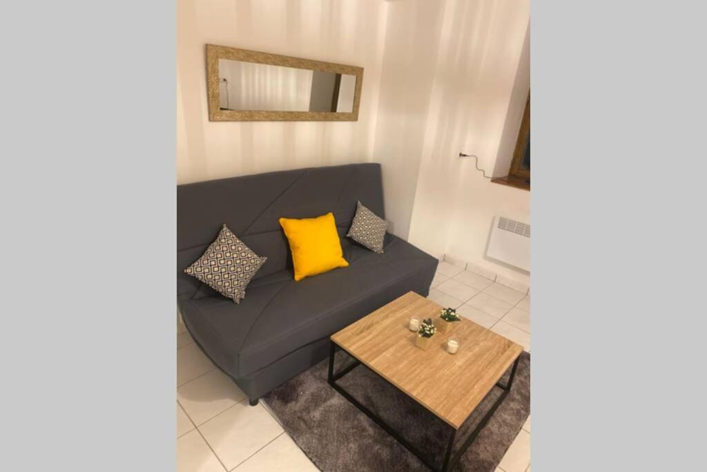 Appart campagne - Proche Paris - Parking privé - Housity