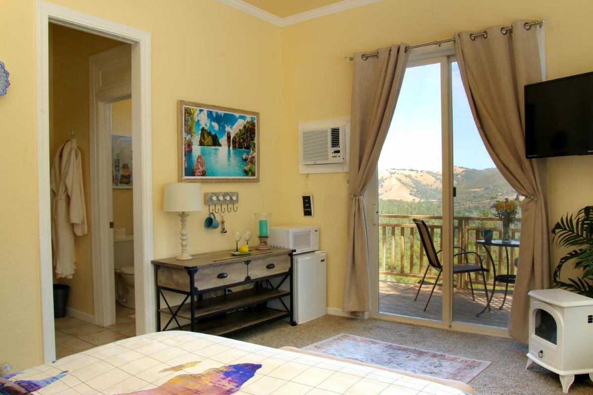 Bella Vista Bed and Breakfast - Housity