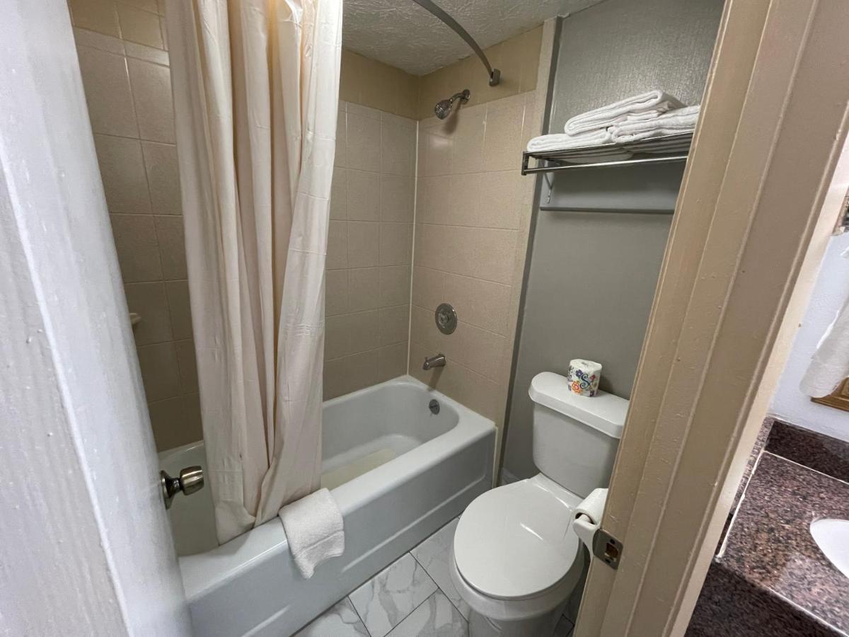 FairBridge Inn & Suites - Housity