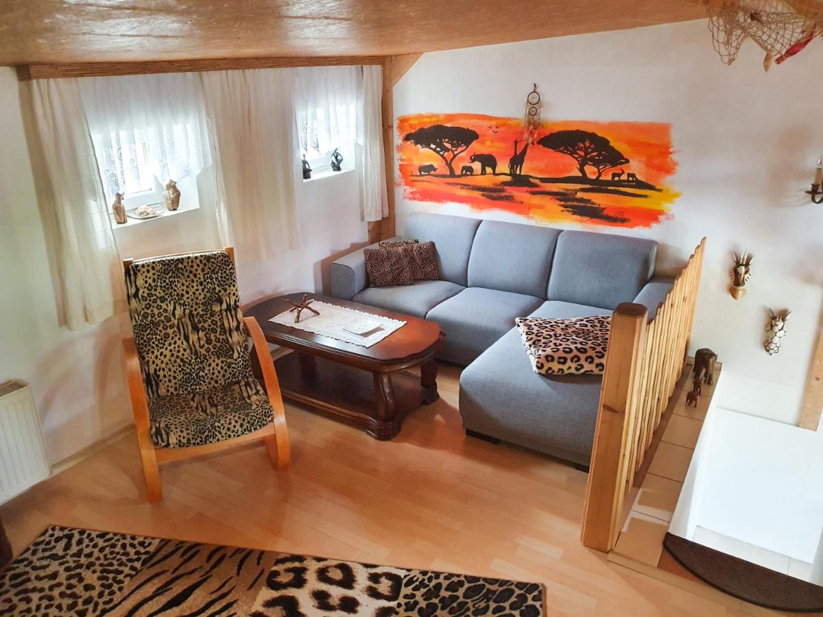 Ferienwohnungen in Semlow - Housity