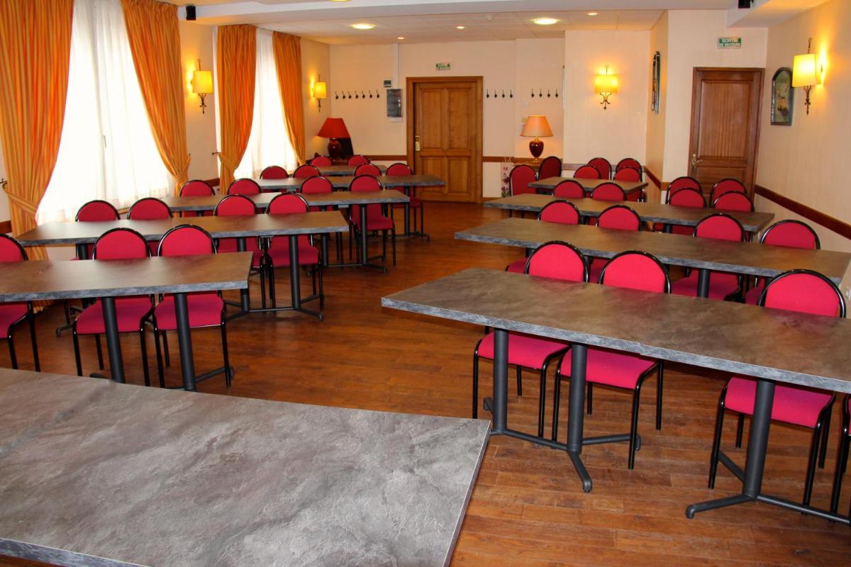 Espace de conférence ou salle de réunion dans l'établissement Hotel de la Jamagne & Spa