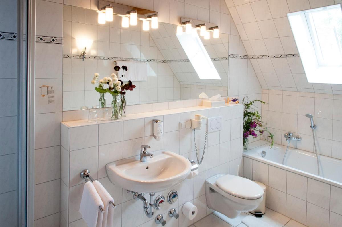 Hotel Wappenstube - Housity