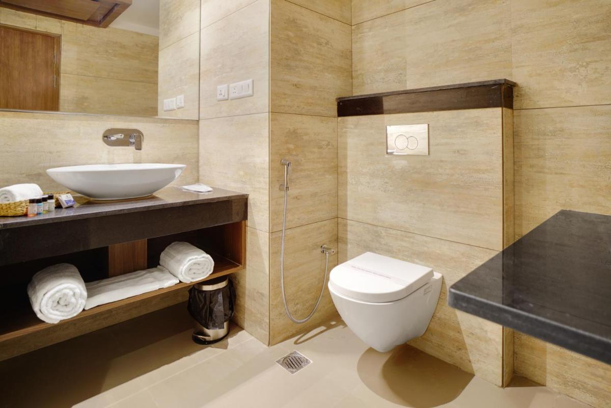 HOTEL FOUR ELEMENT - Housity