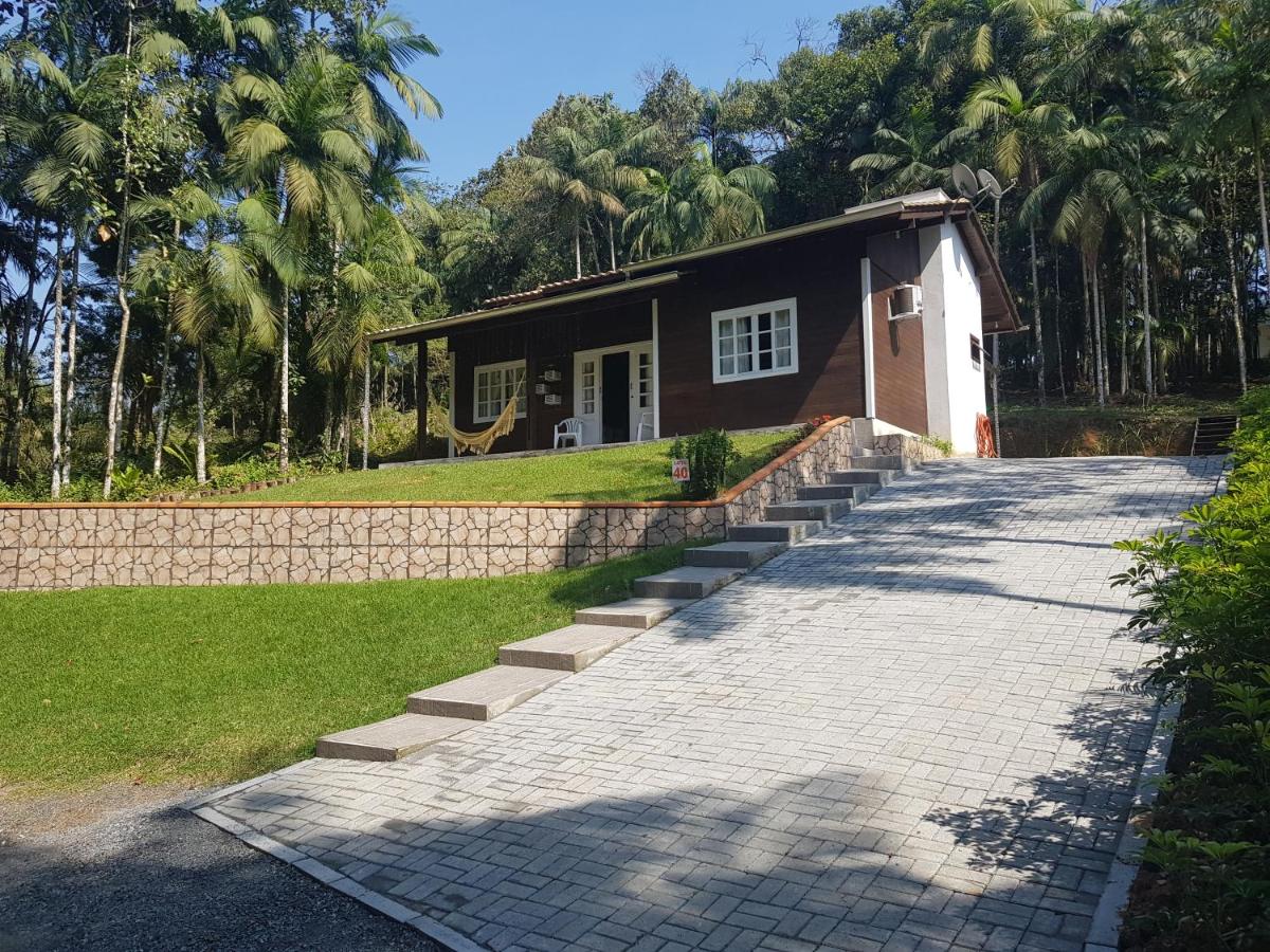 Casa de campo Rio Belo - Housity
