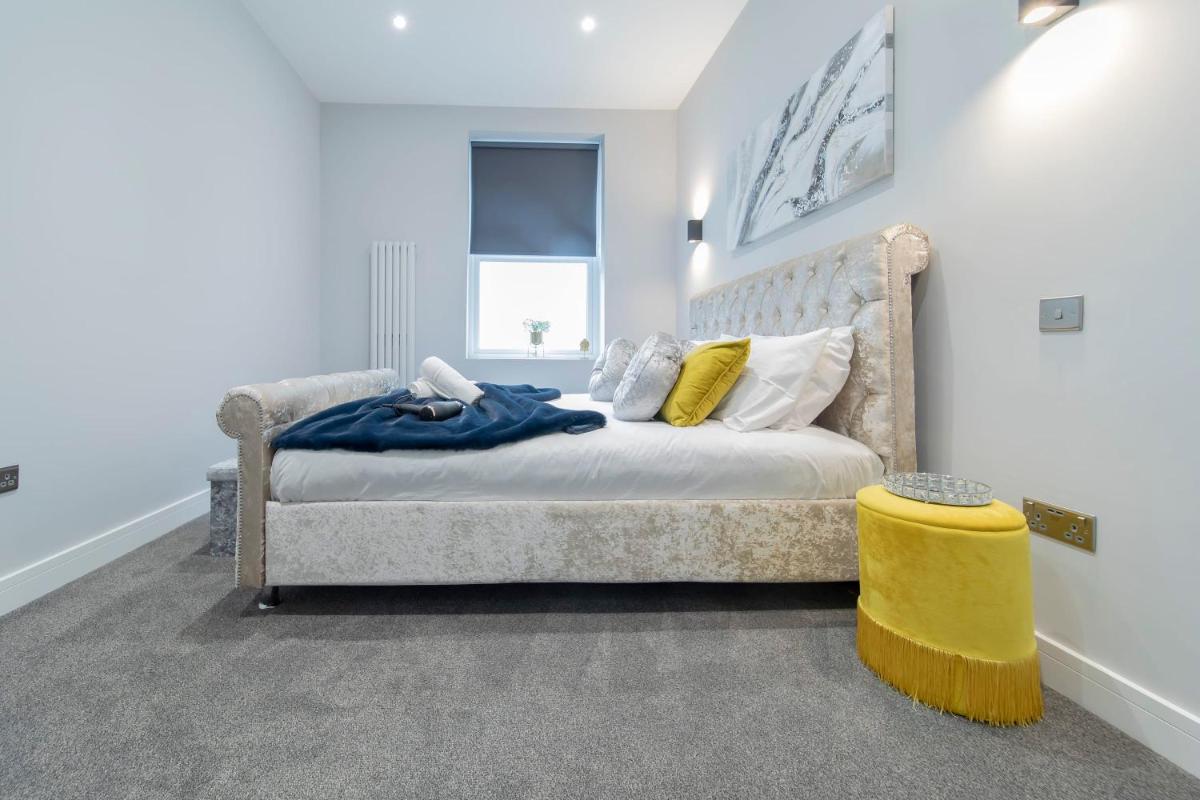 Special Offer Brighton City Centre Seafront 1 Bedroom Flat BN133DUK01 - Housity