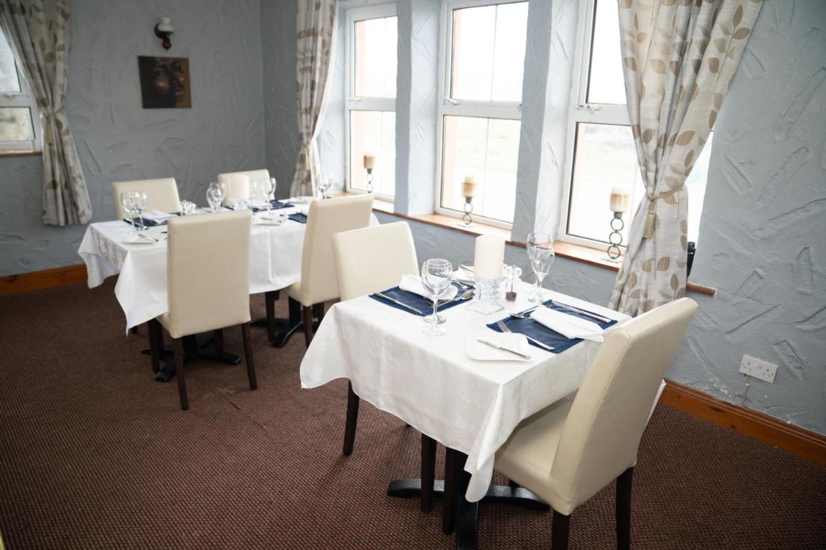 Ostán Oileán Thoraí Tory Island Hotel - Housity