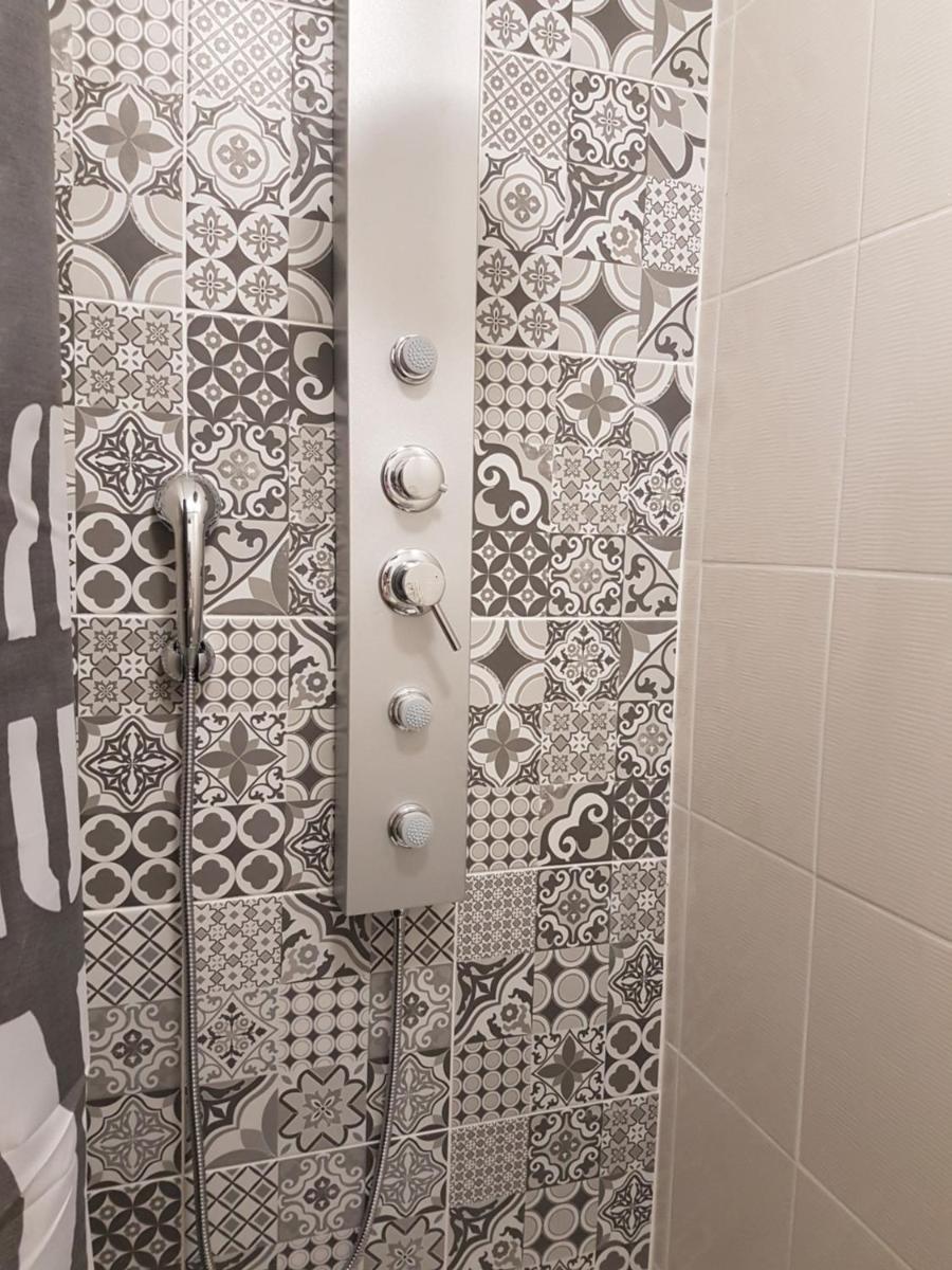 MAGNIFIQUE STUDIO - Housity