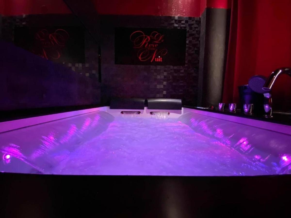 Le rêve d’une nuit suite mystérieuse - Housity