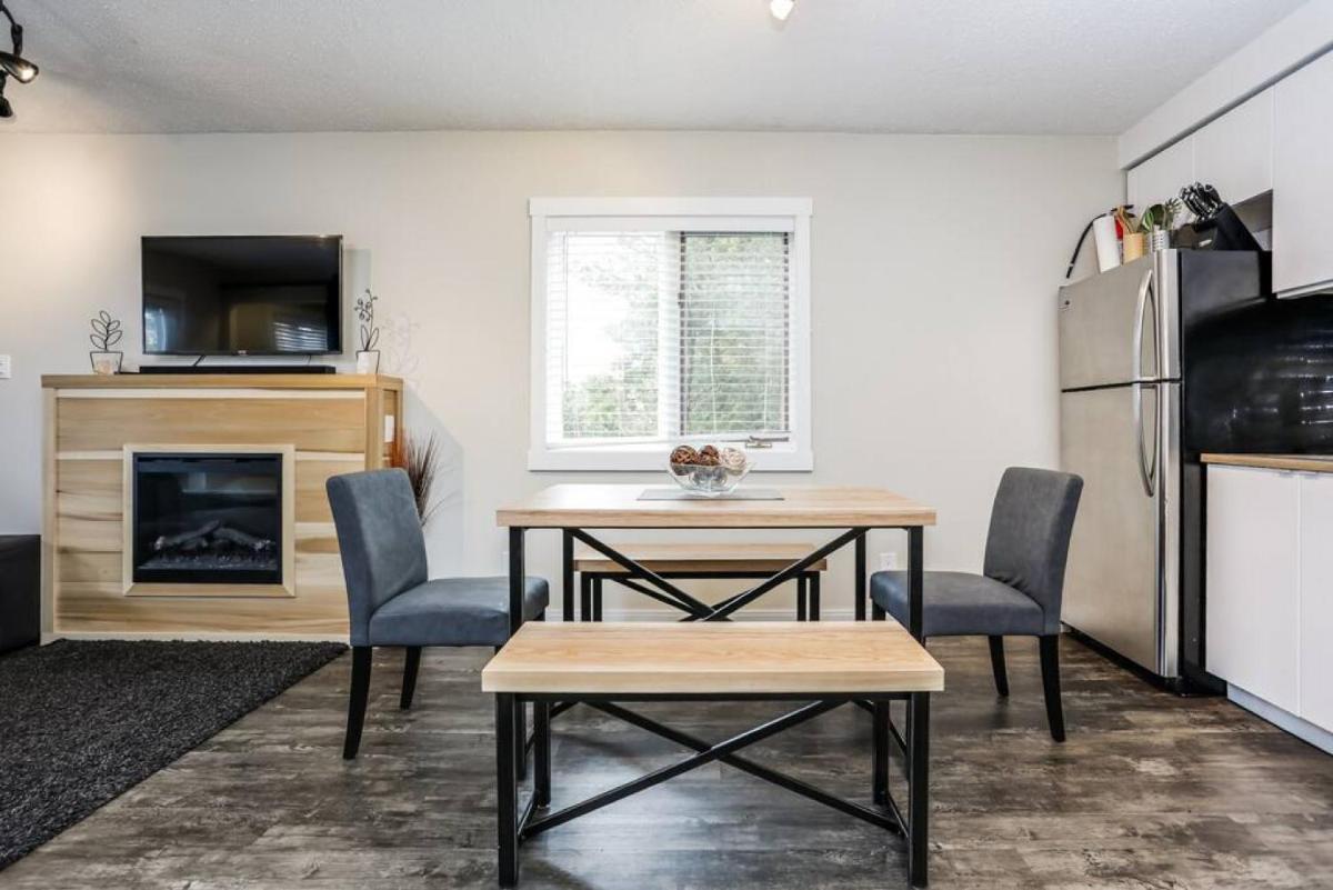 Cozy Collingwood Retreat 80204 - Housity