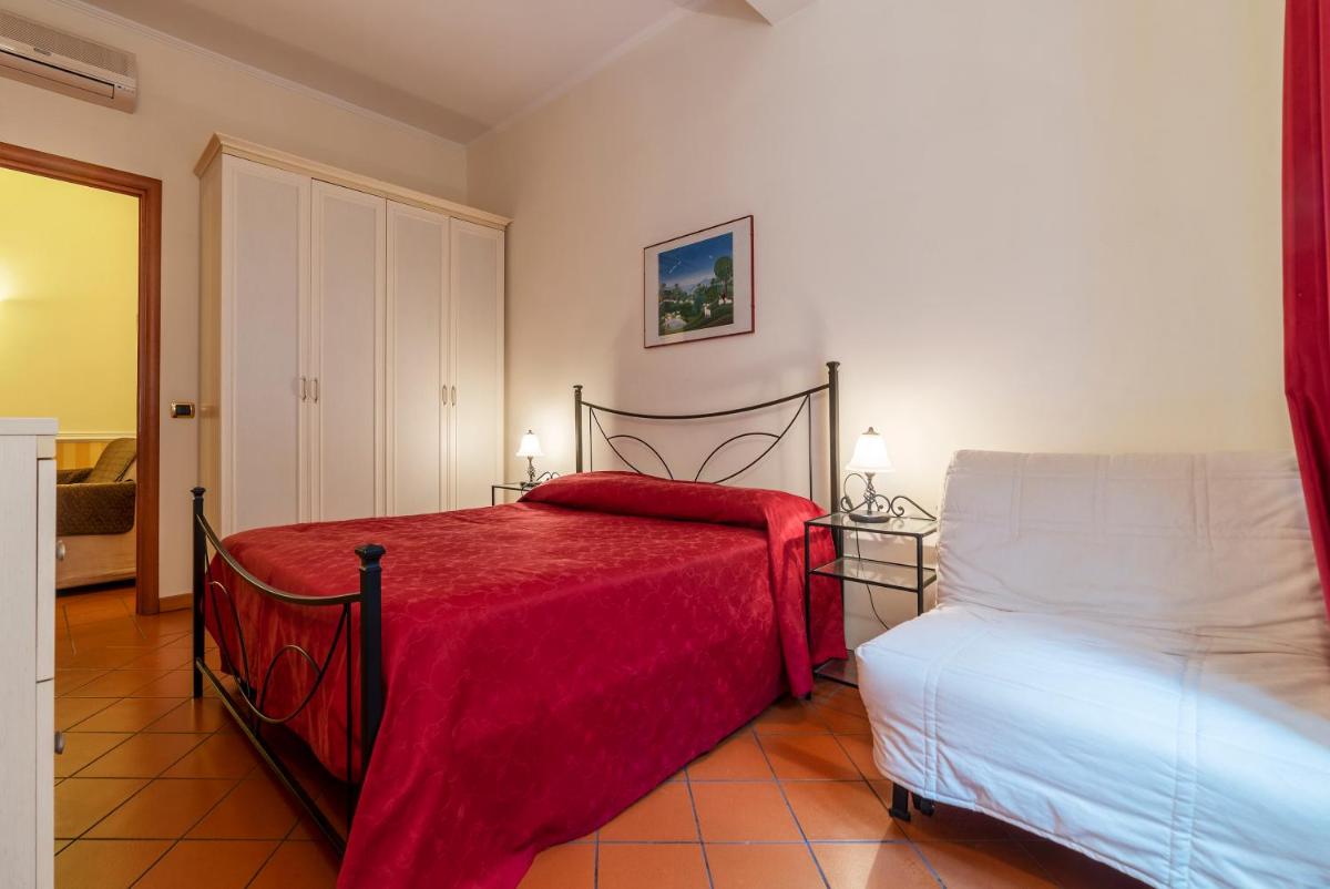 San Pietro Cozy Apartment with Terrace! - Housity