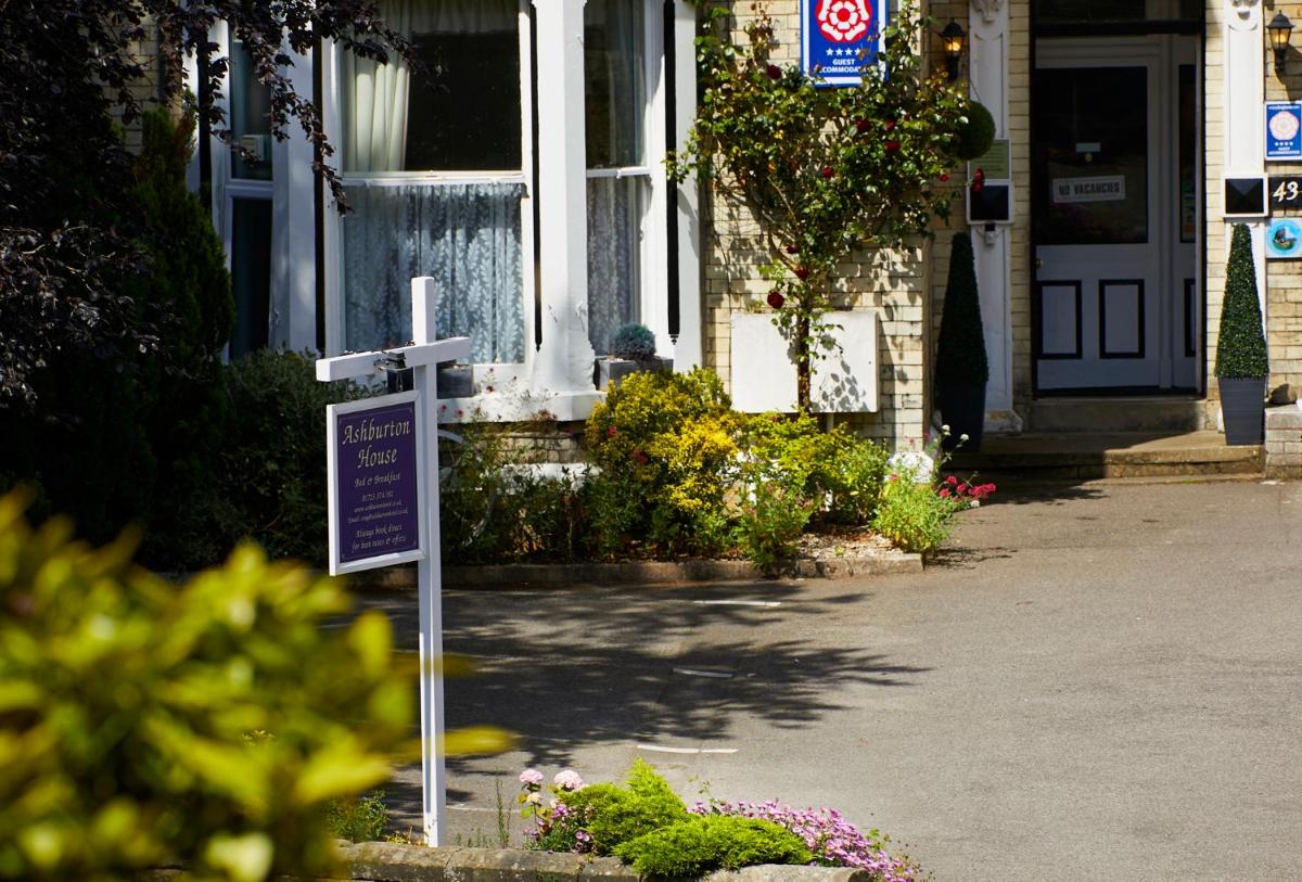 Suitetrails - Ashburton House - B&B