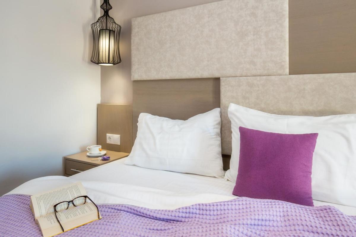 Suitetrails - Iria's Luxury Apartments