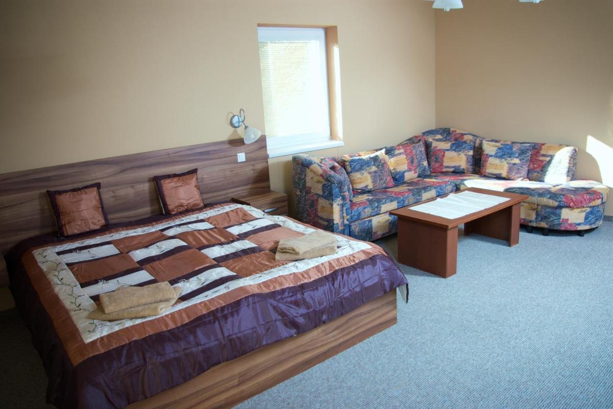 Hotel Vila Anna - Housity
