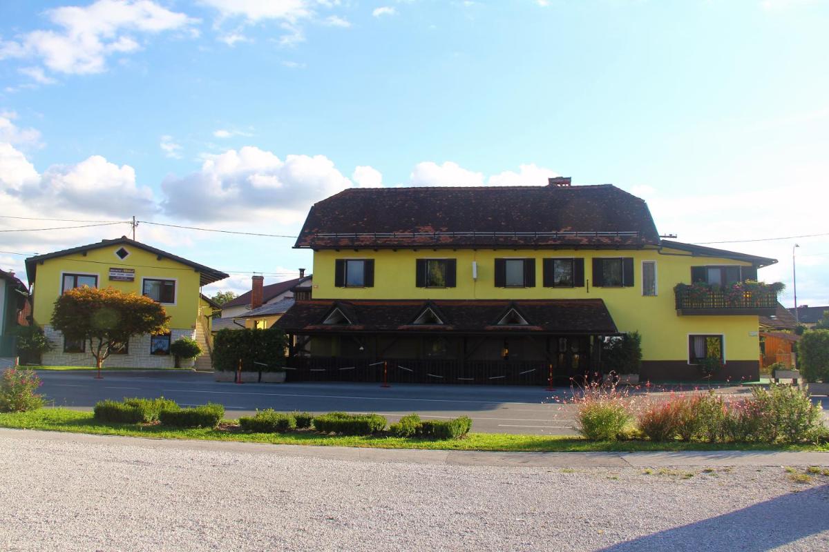 Prenočišča Kralj - Housity
