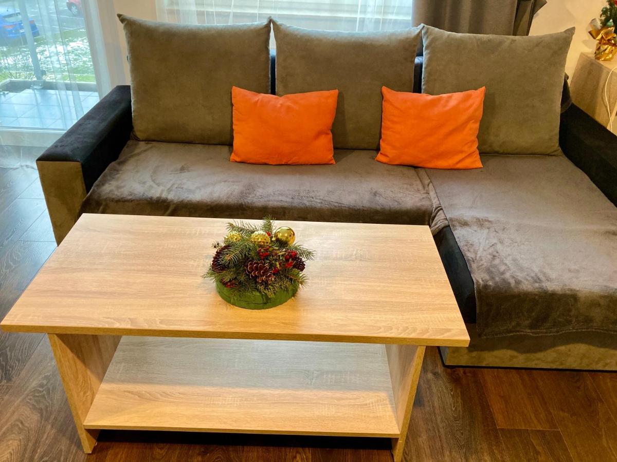Modern Calm Studio, Wroclaw - Housity