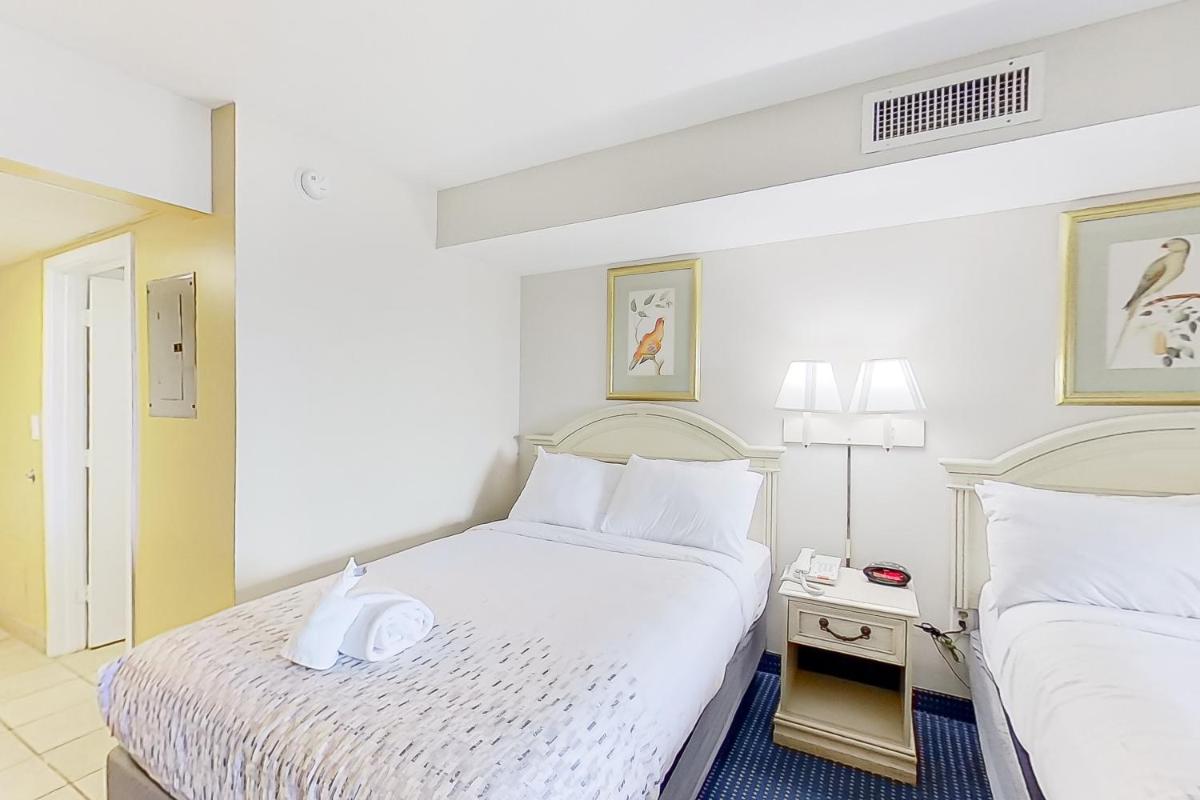 Camelot by the Sea - Housity
