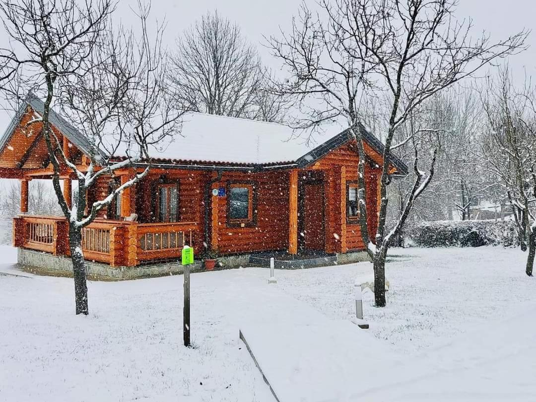 Country Lodge Vuković - Housity