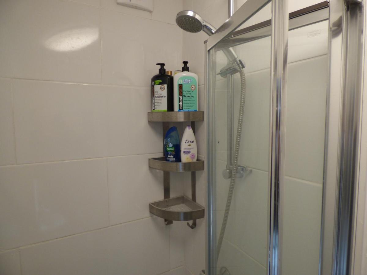 Shirebrook House - Housity