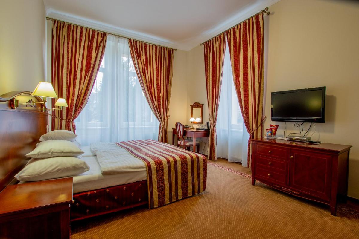 Hotel Giovanni Giacomo - Housity