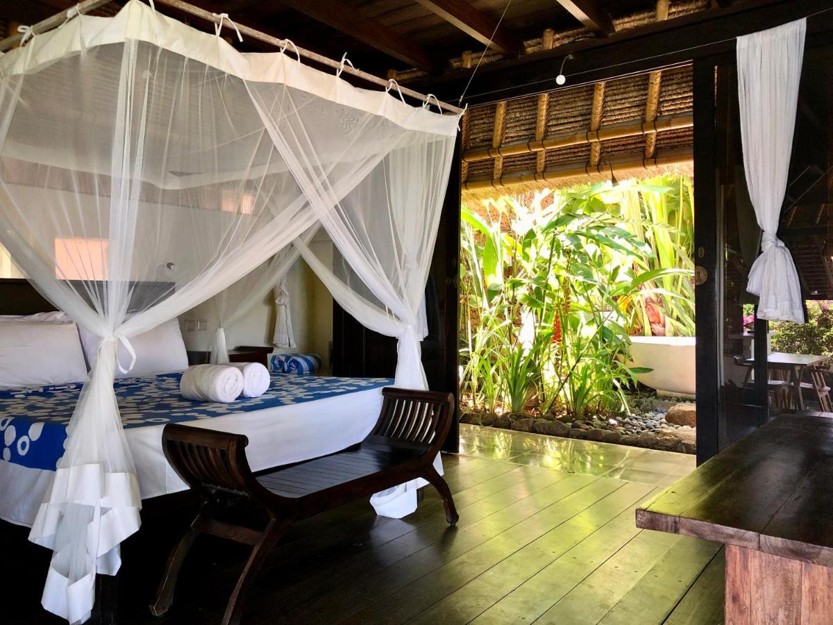 Bloo Lagoon Village - Housity