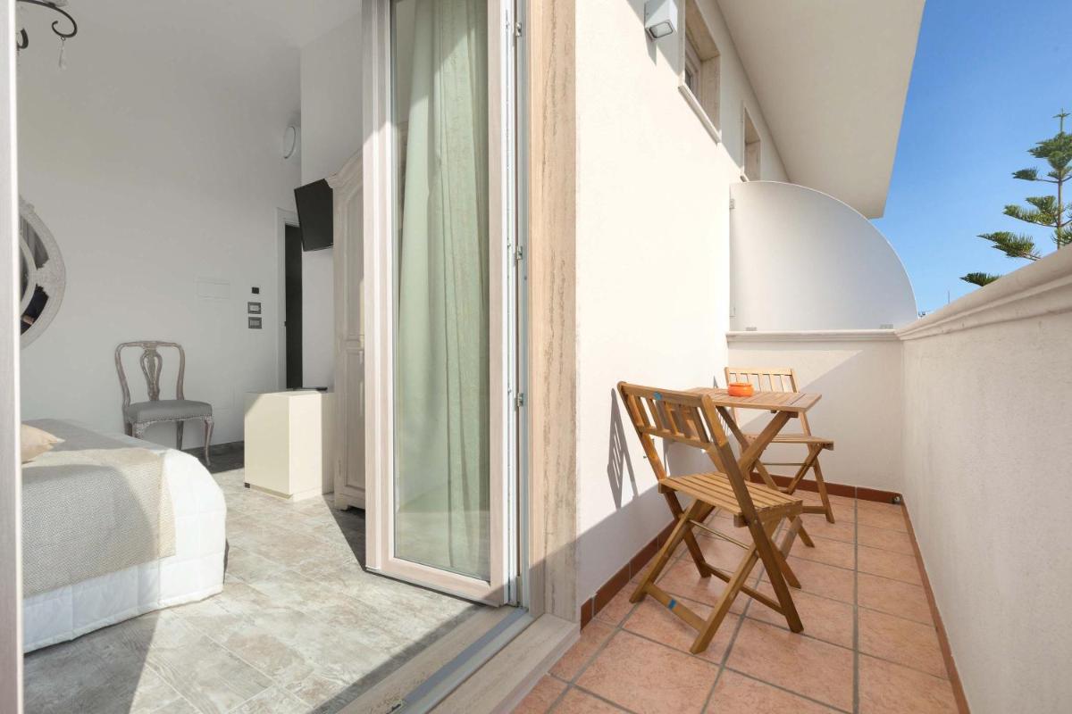 B&B Le Radici del Salento by BarbarHouse - Housity