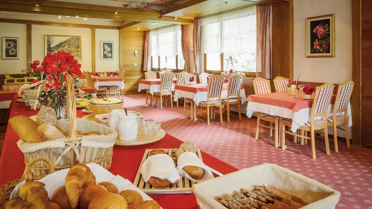 Villa Alpenhof - Housity