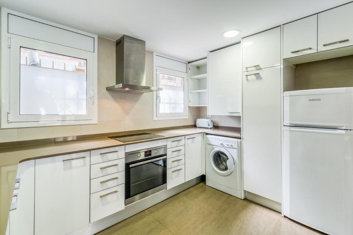Hauzify I Apartament Edelweiss - Housity