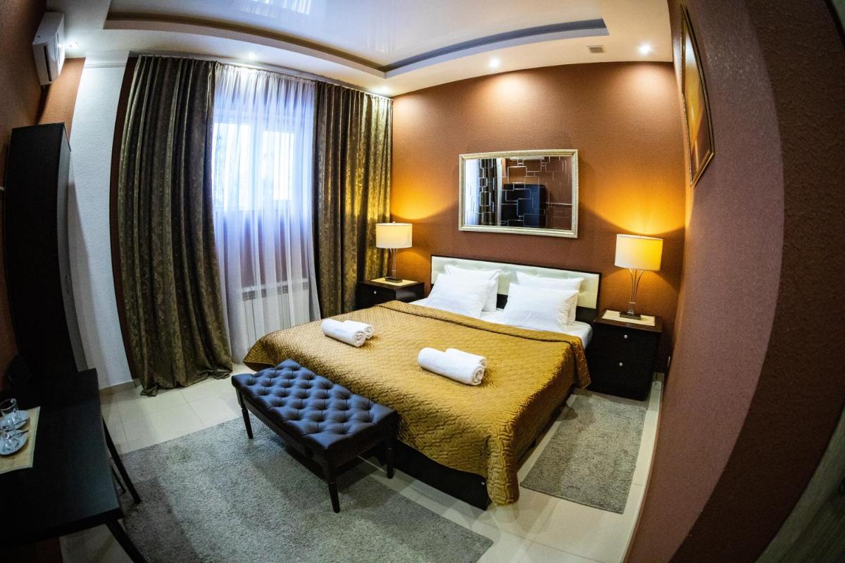 Hotel Mone - Housity