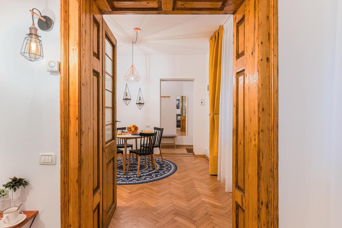 Garden Hideout - Central Apartment - Housity