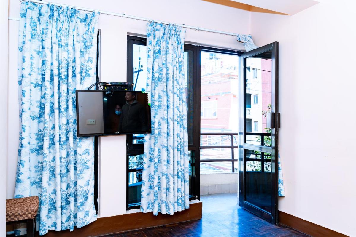 Suitetrails - KBB Hotel and Apartments Hosted by Hostmandu