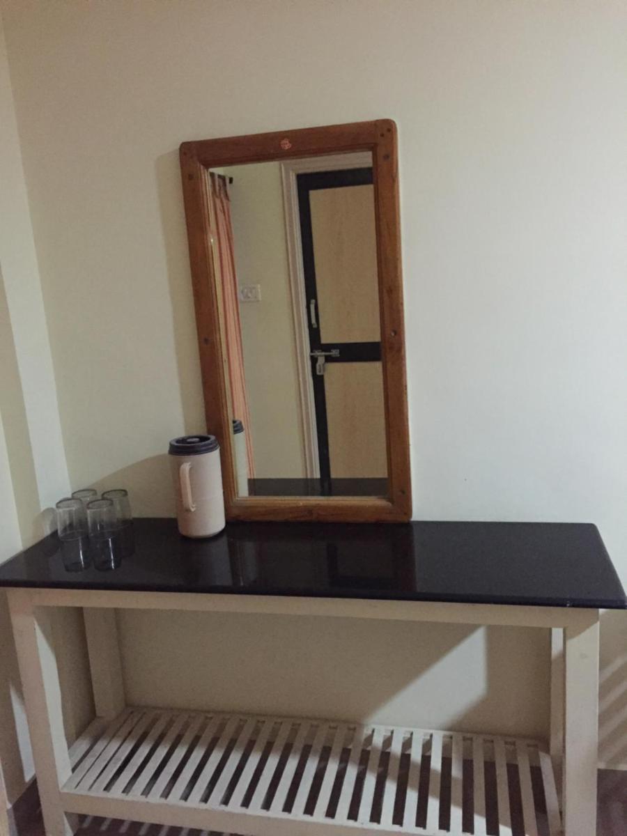 Hotel Suprabath Towers - Housity