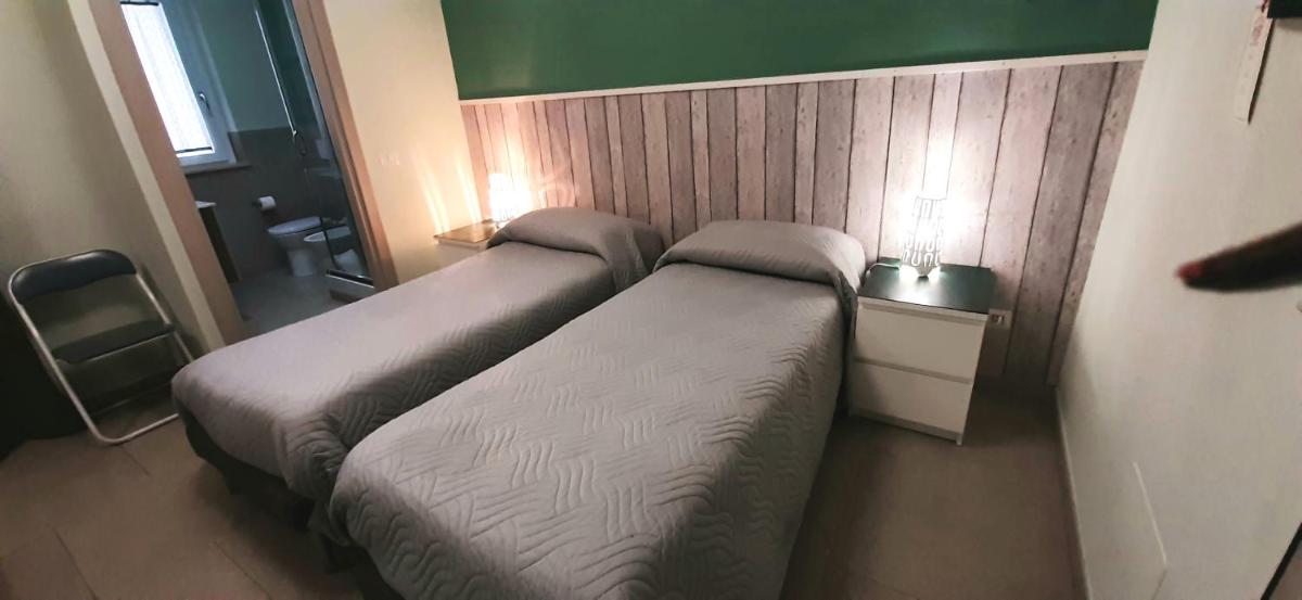 Guest House Roma Express - Housity