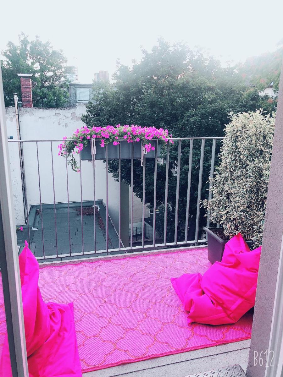 Luxus 2 Zi Apartment in Bestlage Frankfurt + Klima - Housity