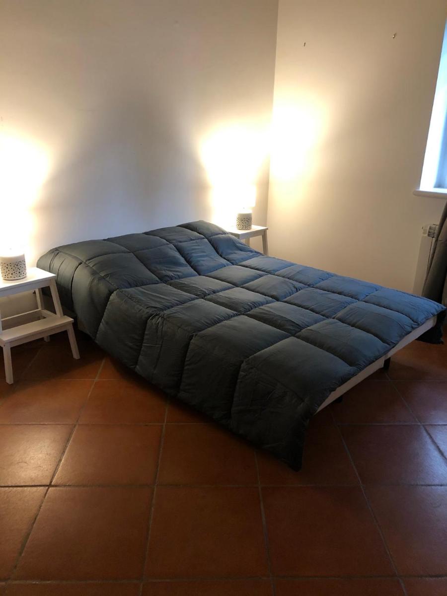 Isola sul lago - Housity