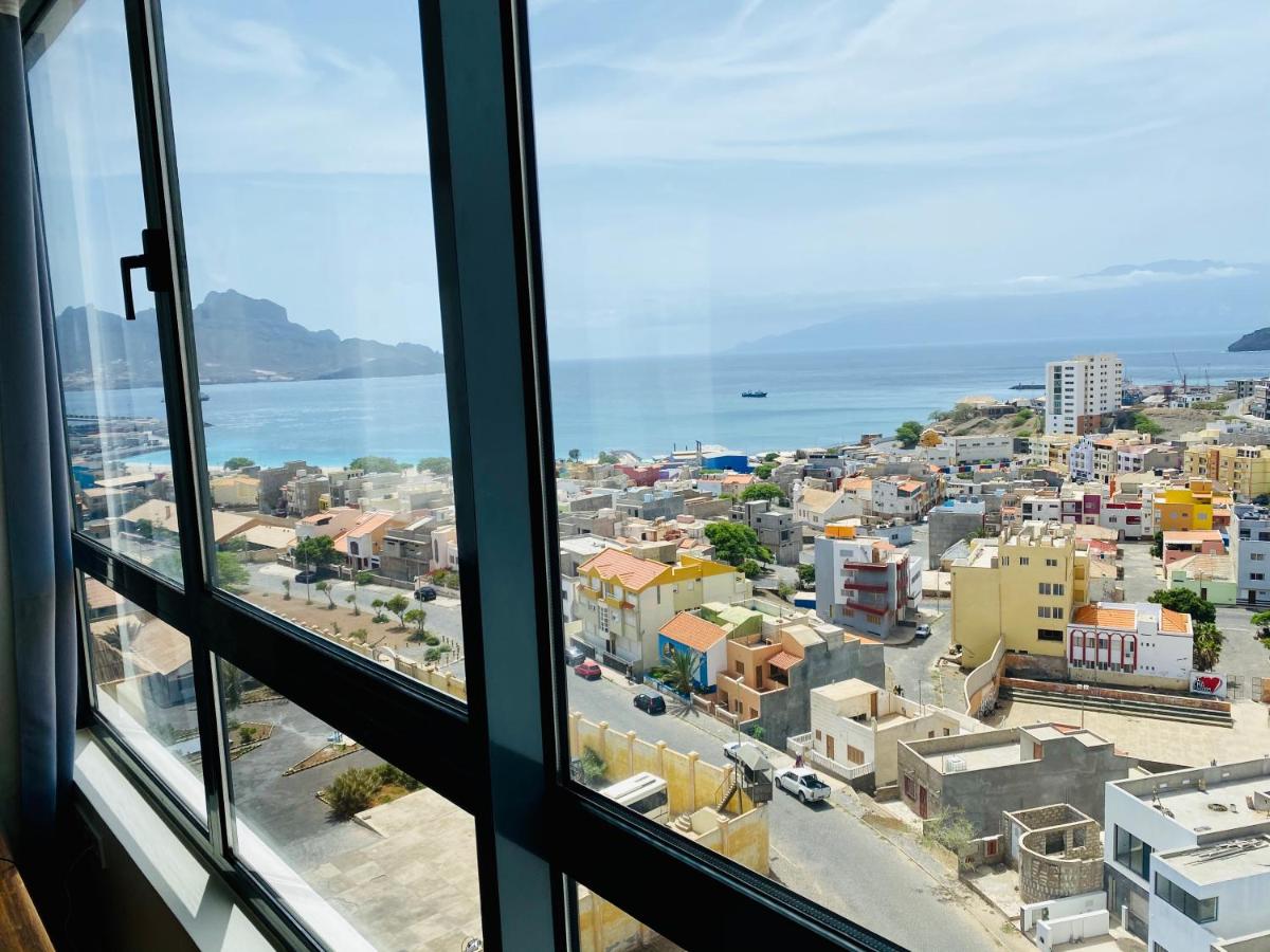 Ocean View Stay - Housity