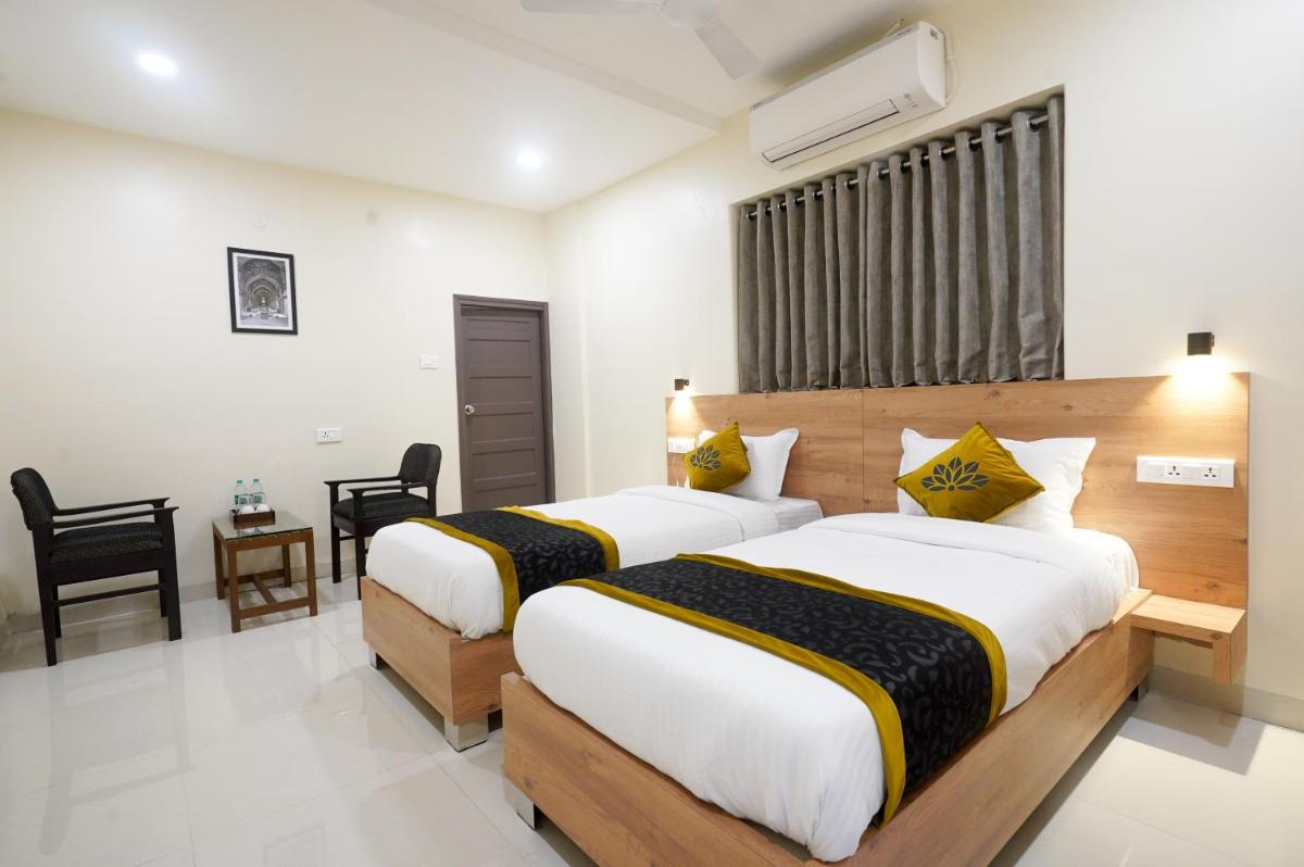 Hotel Prime Inn - Housity