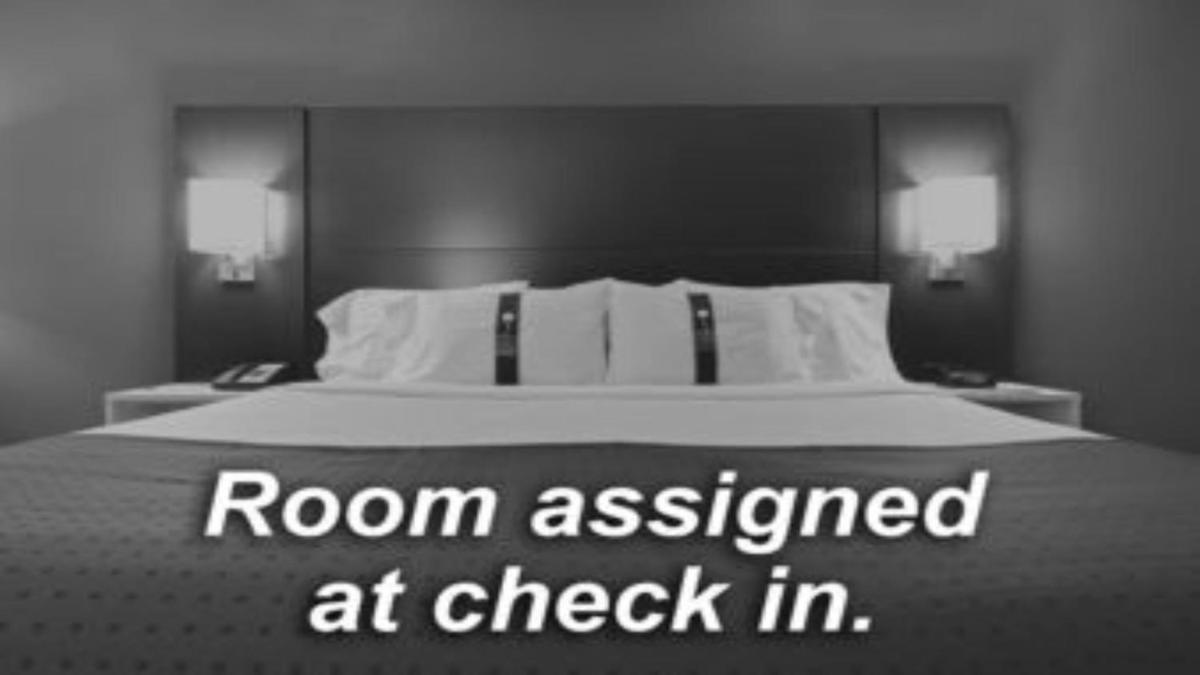 Holiday Inn Express Hotel & Suites Pigeon Forge, an IHG Hotel - Housity