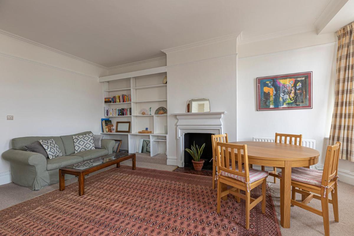 Suitetrails - Charming studio apartment on the King’s Road in Chelsea