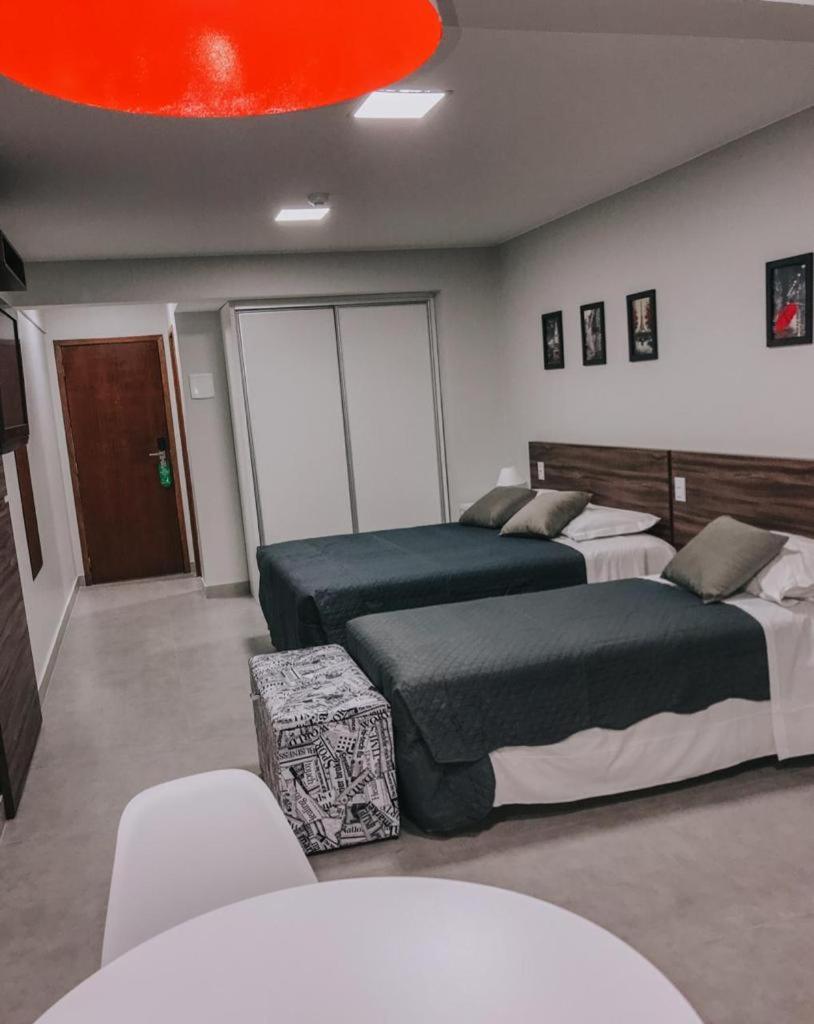 Apart Hotel com Piscina, centro de Brasilia - Housity