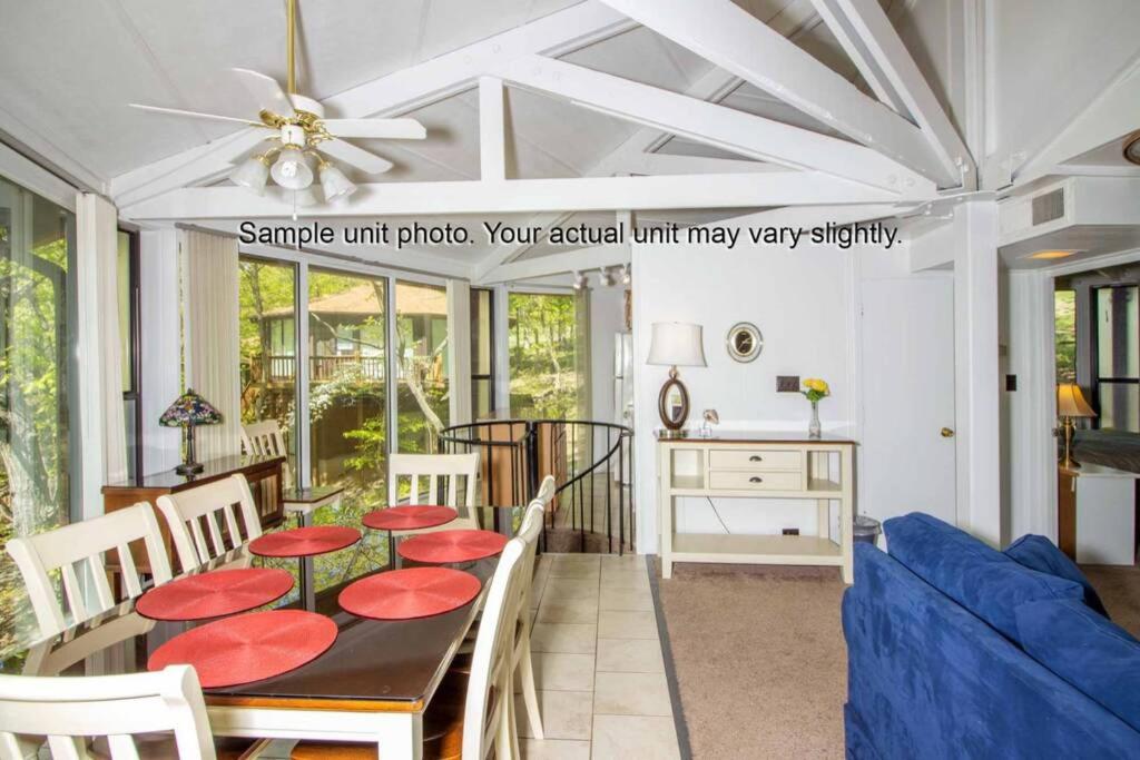 Unit 22 - Treetop 2 Bedroom Villa - Housity