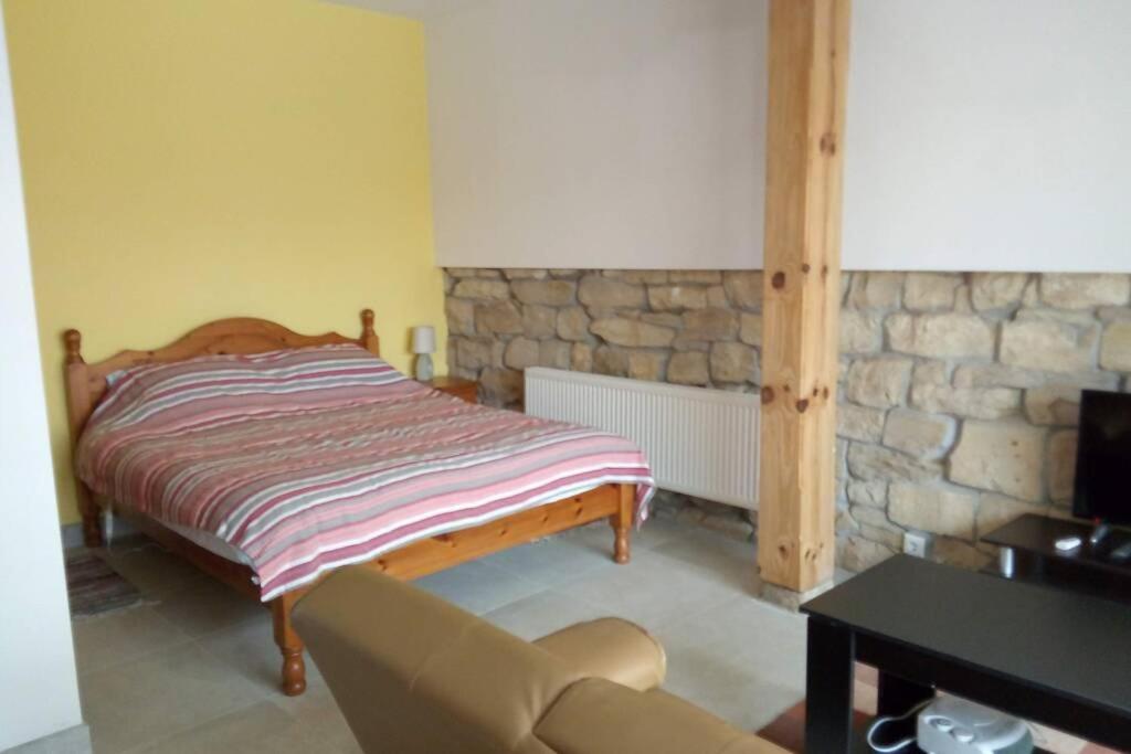 The white House (studio apartment) - Housity