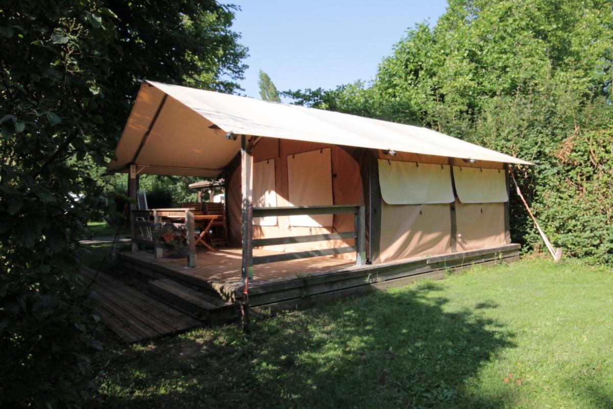 Camping L'îlot du Chail - Housity