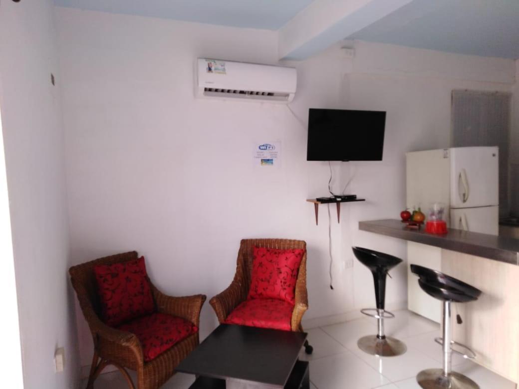 Apartamentos Chuchos Place - Housity