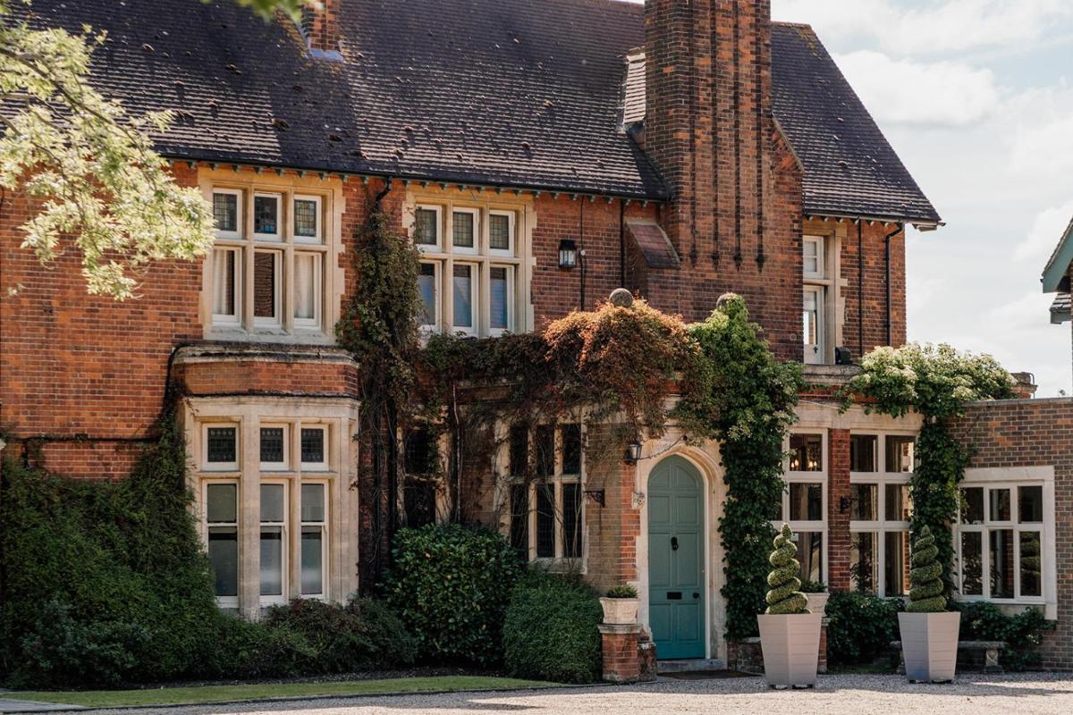 Pontlands Park Hotel - Housity