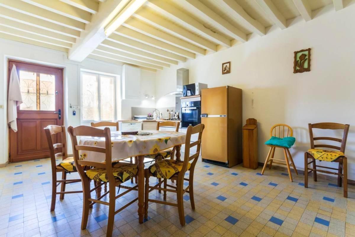 Maison de 3 chambres avec jardin clos et wifi a Moraches - Housity