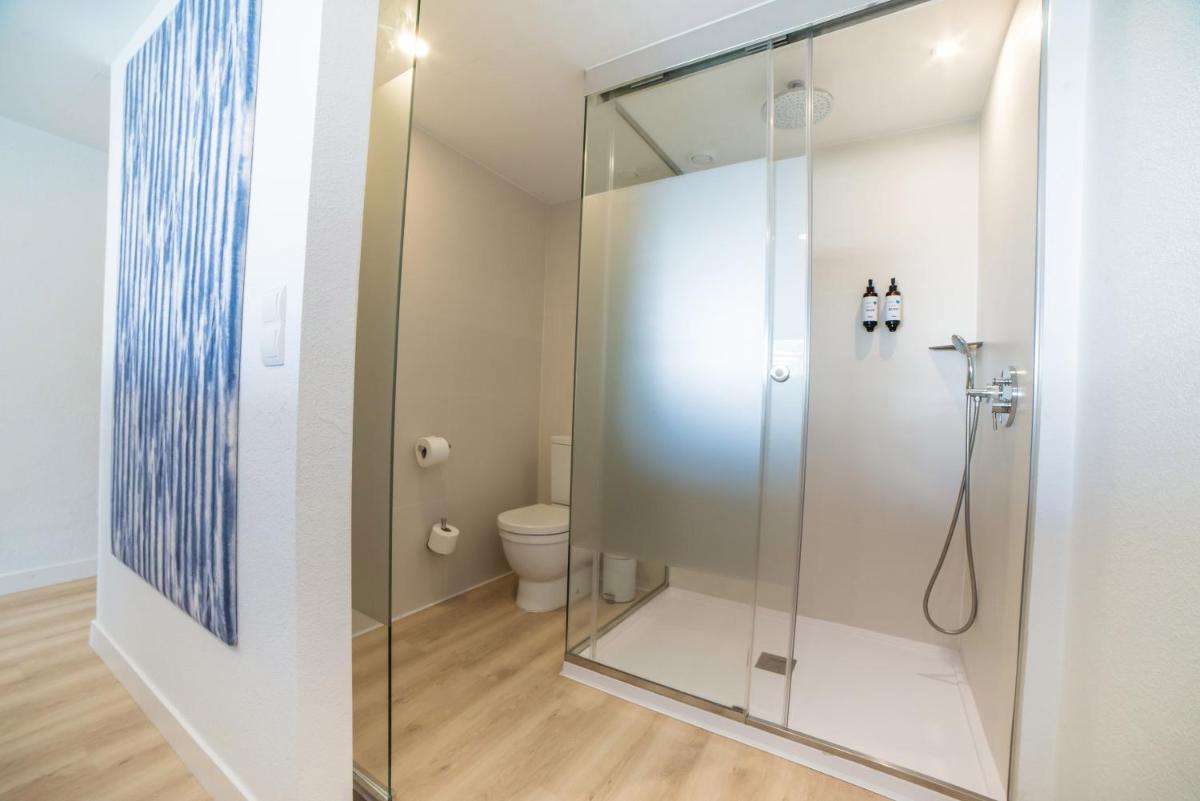 Un baño de Blau Punta Reina