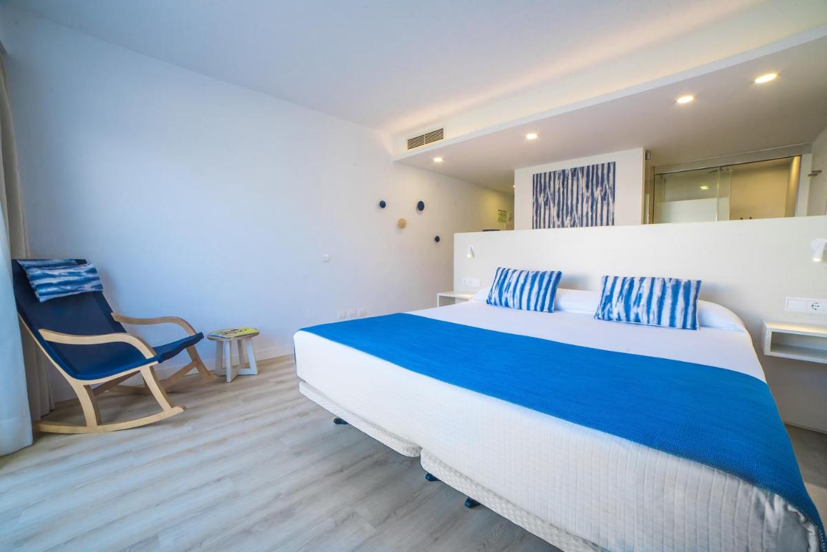 Cama o camas de una habitación en Blau Punta Reina